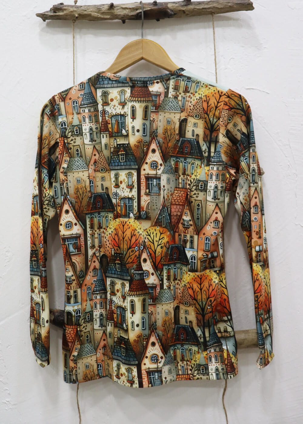 Camiseta Pueblo Encantado - Imagen 4